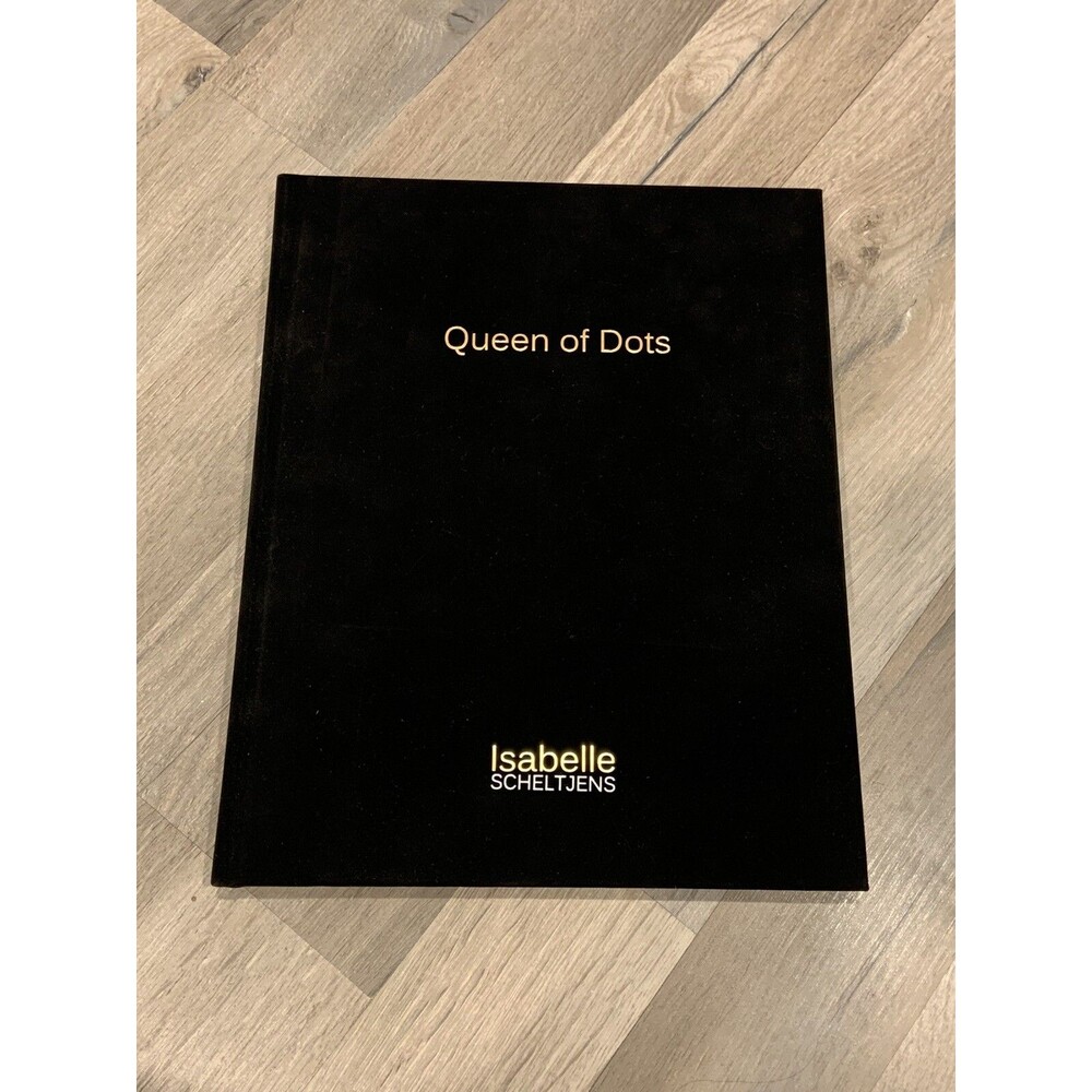 Signed Queen of Dots Book by Isabelle Scheltjens | Paul Janssen - Saint-Tropez